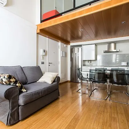 Housing Ginesta 9 Apartamento *