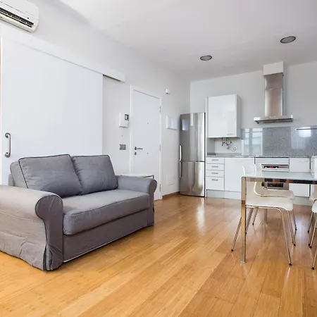Housing Ginesta 9