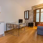 Housing Ginesta 9 *