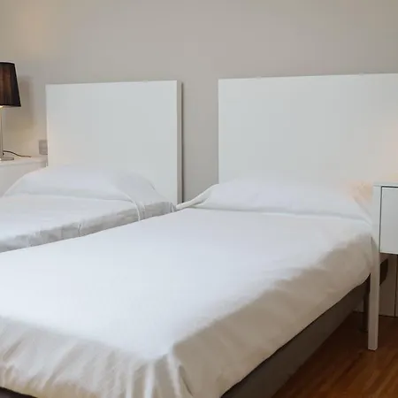 Housing Ginesta 9 Girona